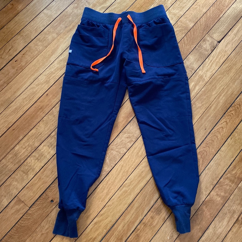 Figs navy Nepal scrub pants jogger XS petite
